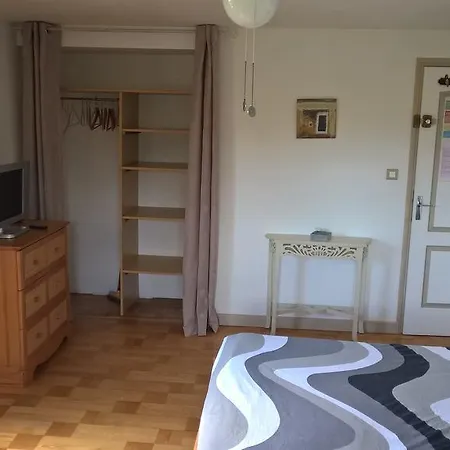 Parfums D'azur ベッド・アンド・ブレックファスト 3*