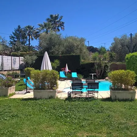 Parfums D'azur Bed and breakfast 3*