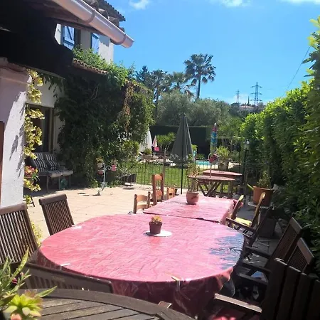 Parfums D'azur Bed and breakfast 3*